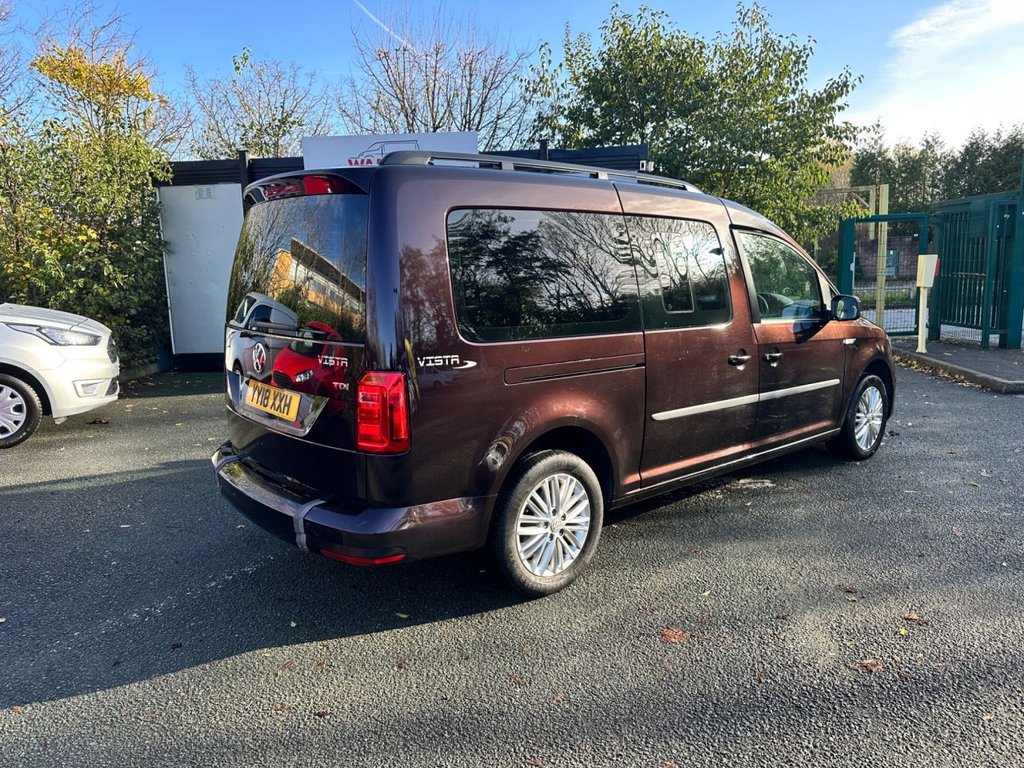 Used Volkswagen Caddy Maxi Life 2018 for sale - 76570321: Photo 6