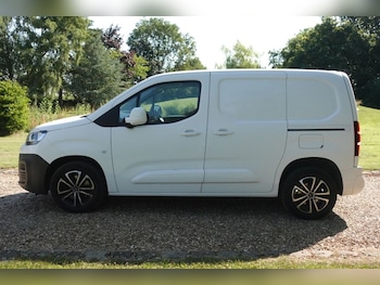 Used Citroen Berlingo 2020 for sale - 79155334: Photo