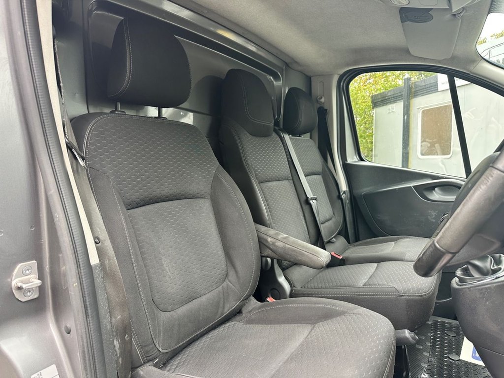 Used Vauxhall Vivaro 2016 for sale - 76469986: Photo 16