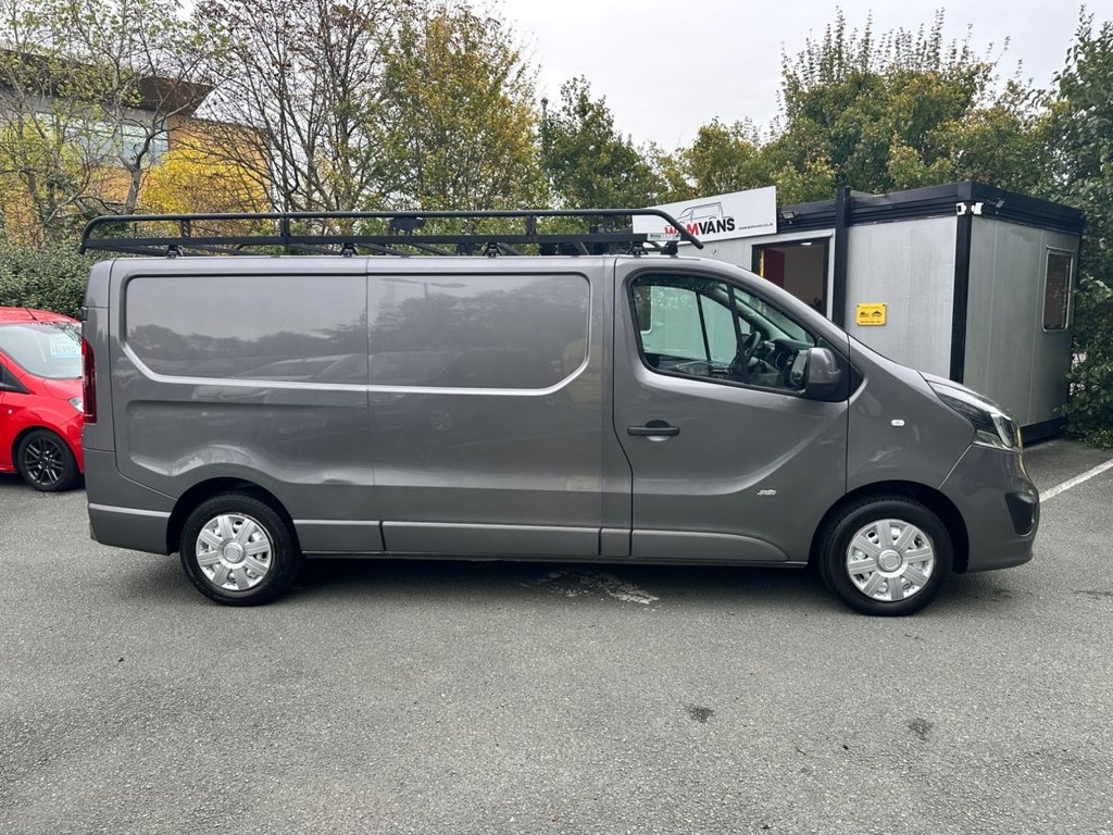 Used Vauxhall Vivaro 2016 for sale - 76469986: Photo 6