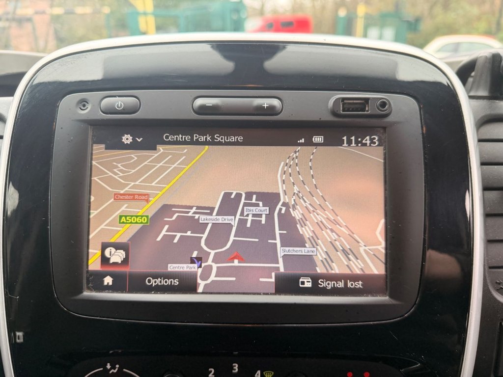 Used Renault Trafic 2017 for sale - 77139986: Photo 12