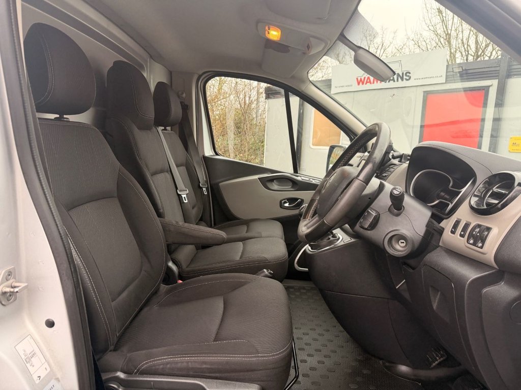 Used Renault Trafic 2017 for sale - 77139986: Photo 17