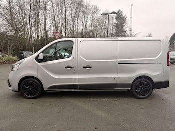 Used Renault Trafic 2017 for sale - 77139986: Photo