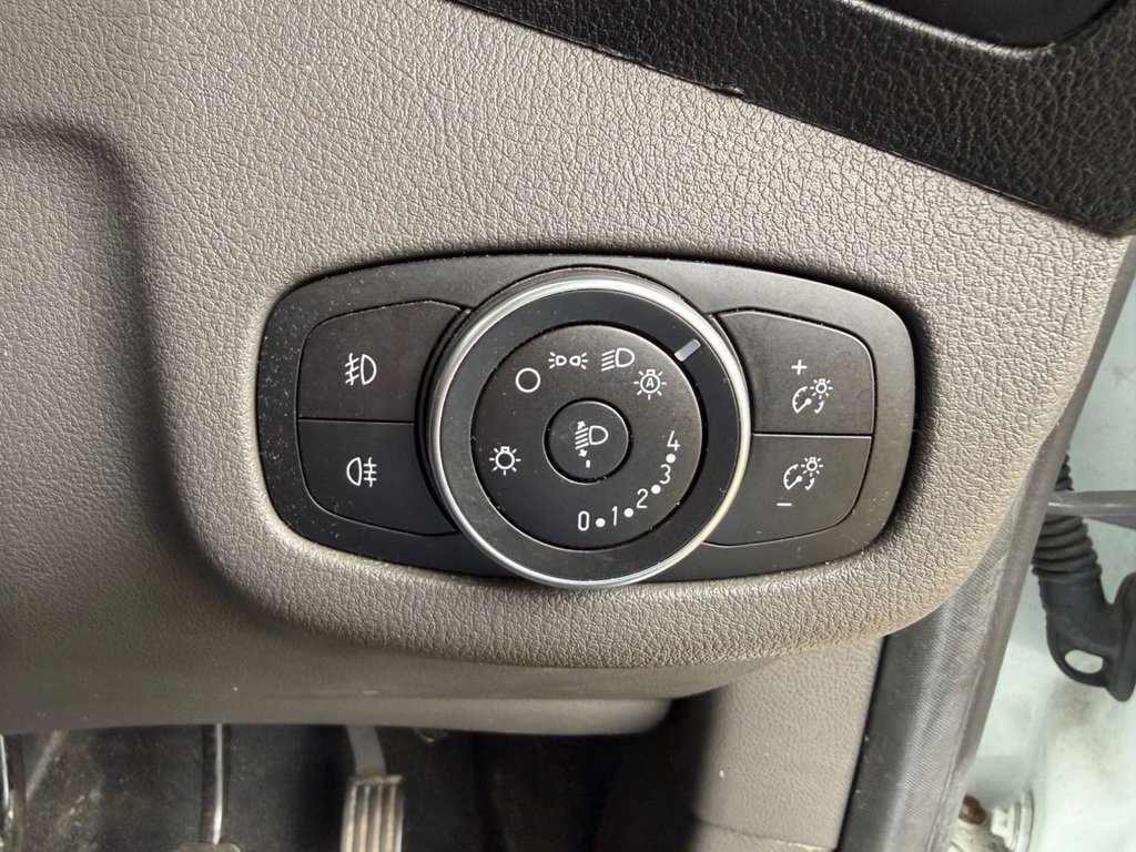 Used Ford Transit Connect 2020 for sale - 78069226: Photo 17