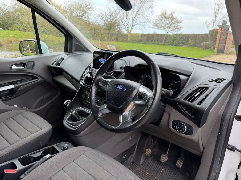Used Ford Transit Connect 2020 for sale - 78069226: Photo 9