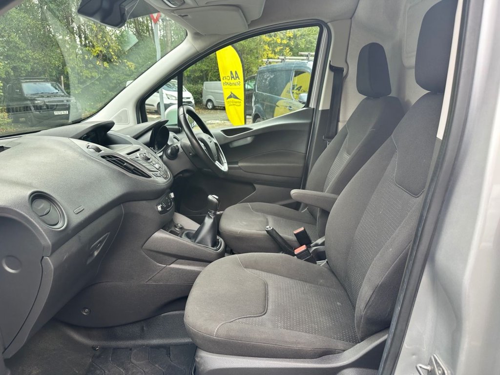 Used Ford Transit Courier 2016 for sale - 76368135: Photo 18