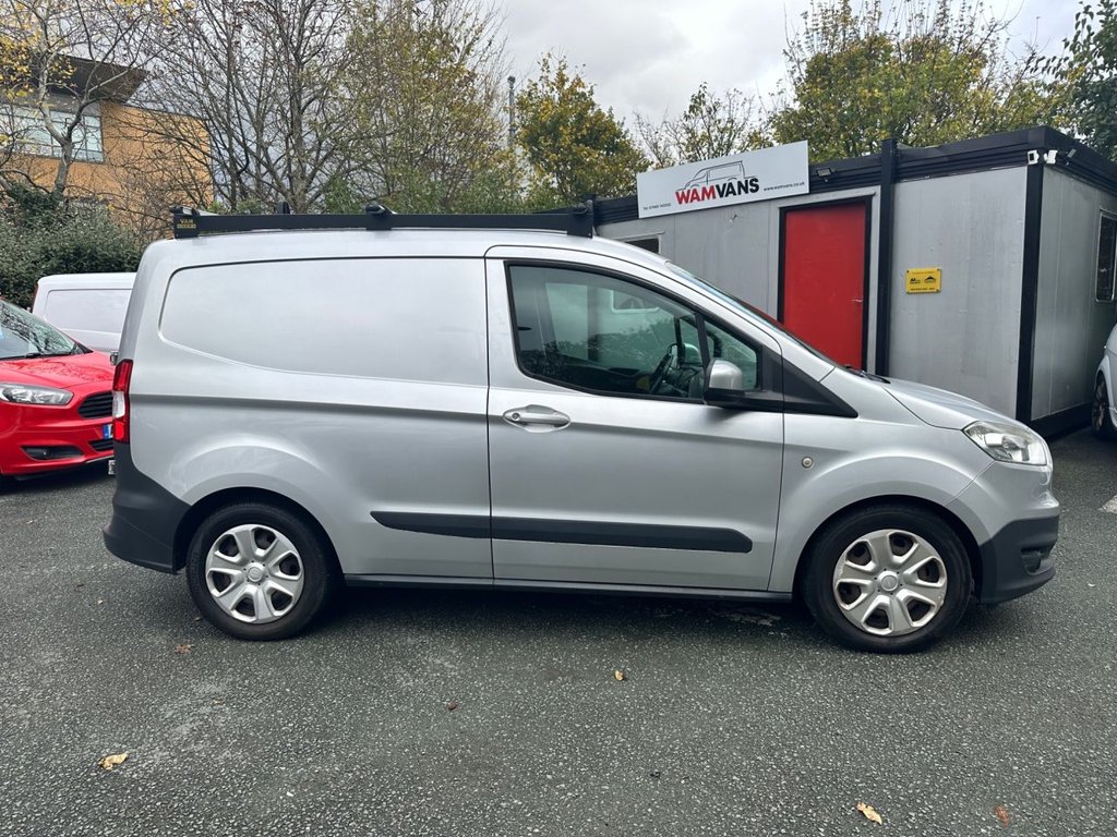 Used Ford Transit Courier 2016 for sale - 76368135: Photo 6