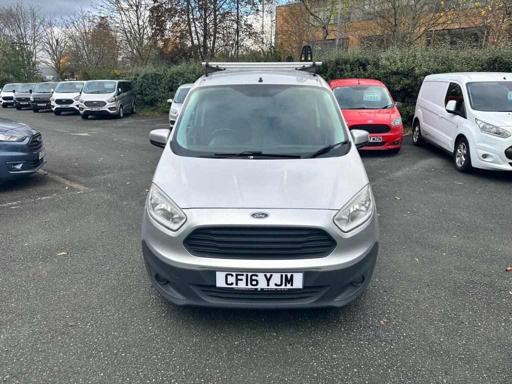 Used Ford Transit Courier 2016 for sale - 76368135: Photo 8