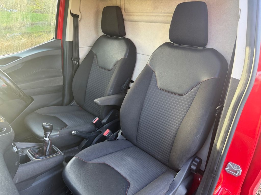 Used Ford Transit Courier 2020 for sale - 77734692: Photo 19
