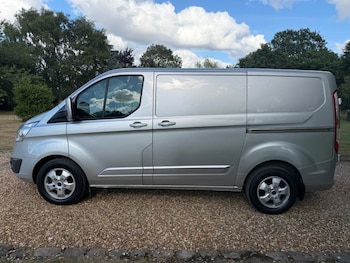 Used Ford Transit Custom 2015 for sale - 79450283: Photo