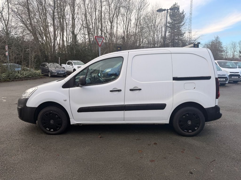 Used Peugeot Partner 2018 for sale - 77212427: Photo 2