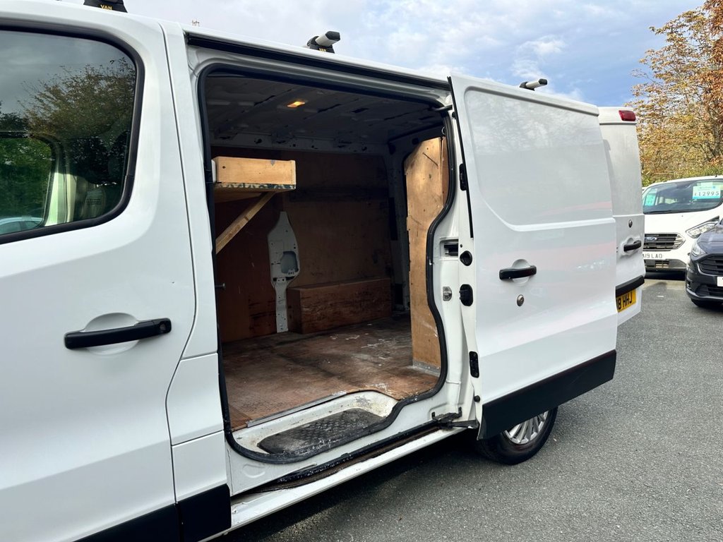 Used Renault Trafic 2018 for sale - 76202779: Photo 18