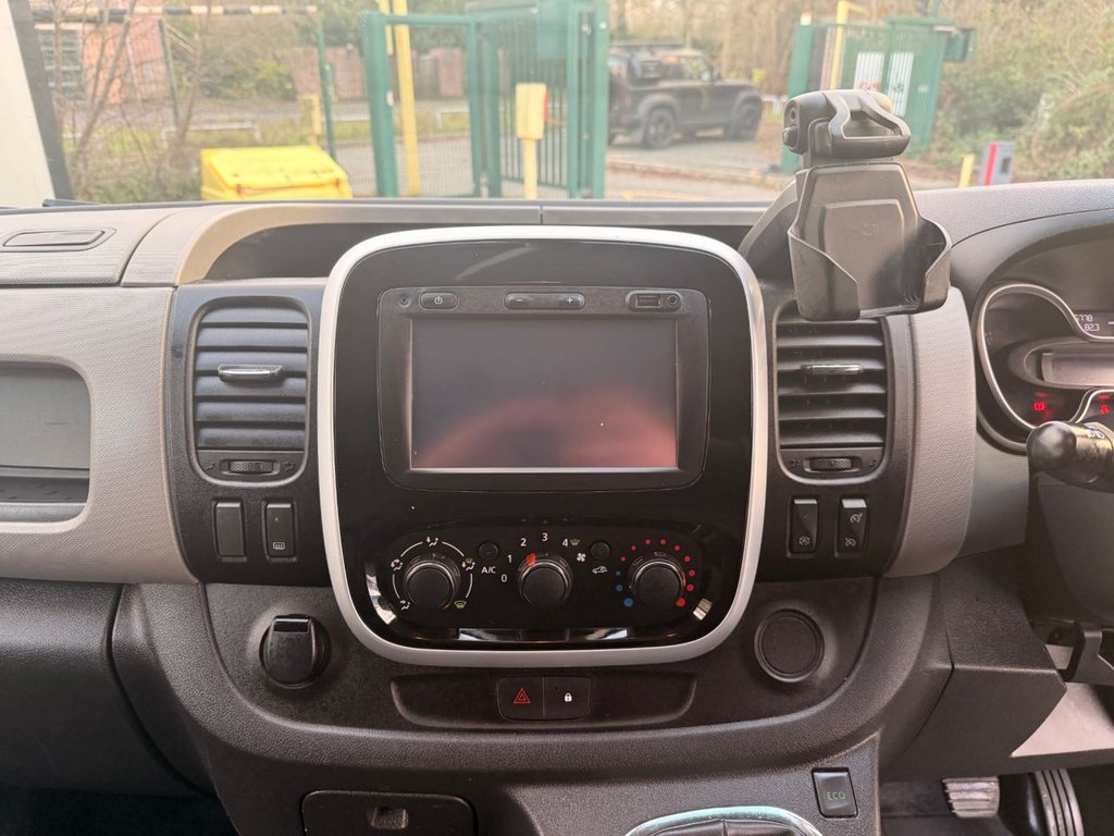 Used Renault Trafic 2017 for sale - 77048801: Photo 11