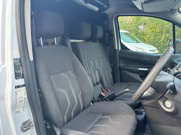 Used Ford Transit Connect 2017 for sale - 76235984: Photo 19