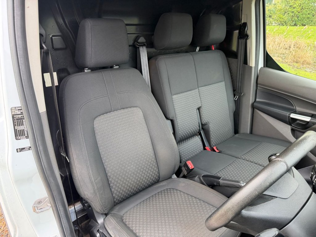 Used Ford Transit Connect 2020 for sale - 77806610: Photo 16