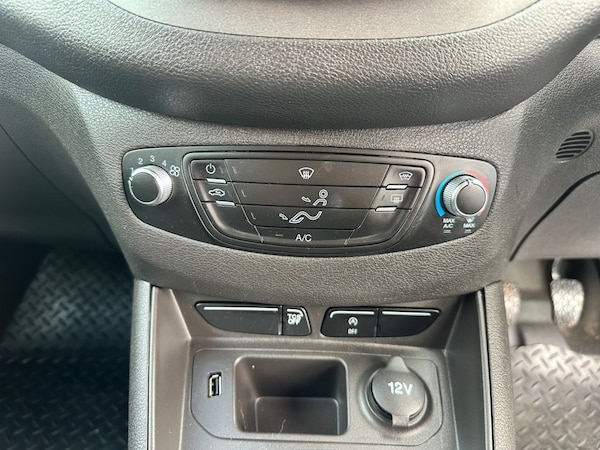 Used Ford Transit Courier 2021 for sale - 76132876: Photo 13
