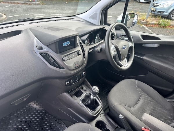 Used Ford Transit Courier 2021 for sale - 76132876: Photo 16