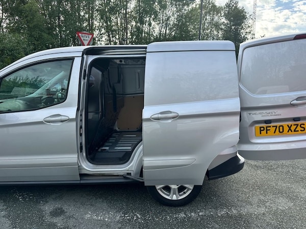 Used Ford Transit Courier 2021 for sale - 76132876: Photo 21