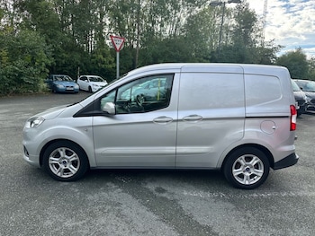 Used Ford Transit Courier 2021 for sale - 76132876: Photo 2
