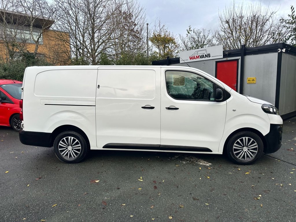 Used Vauxhall Vivaro 2020 for sale - 76642125: Photo 5