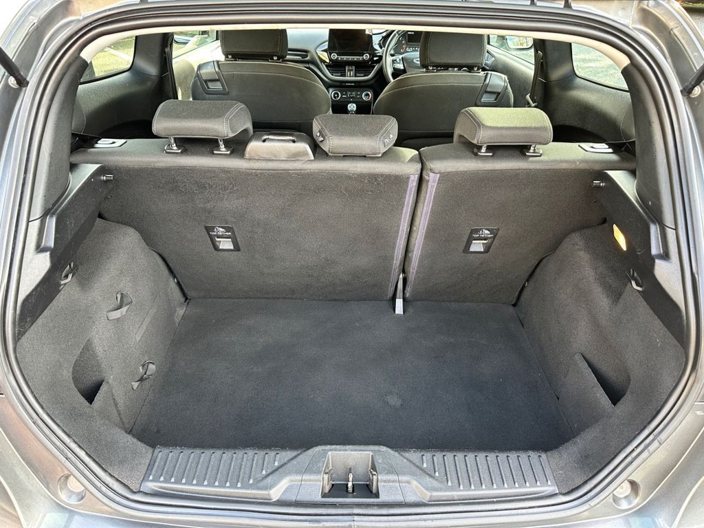 Used Ford Fiesta 2017 for sale - 76406887: Photo 25