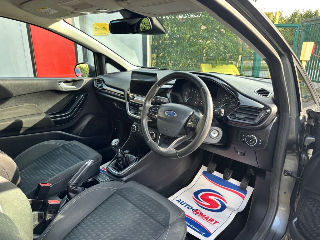 Used Ford Fiesta 2017 for sale - 76406887: Photo 9