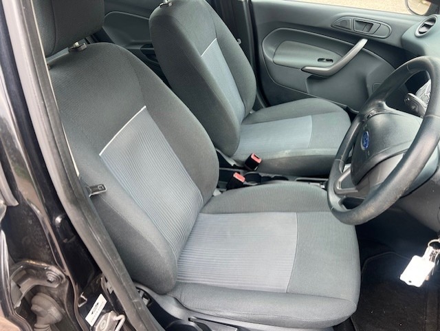 Used Ford Fiesta 2011 for sale - 78210032: Photo 10