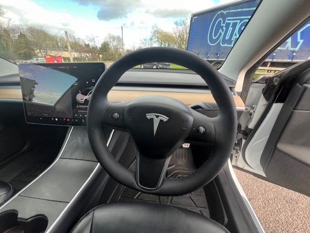 Used Tesla Model 3 2020 for sale - 77833580: Photo 16