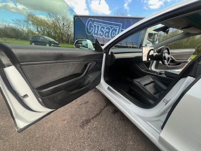 Used Tesla Model 3 2020 for sale - 77833580: Photo 22