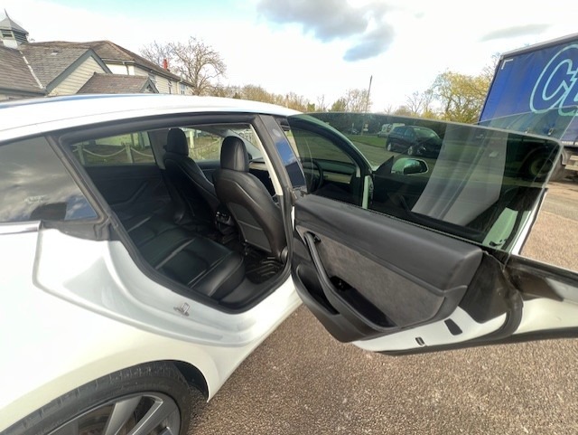 Used Tesla Model 3 2020 for sale - 77833580: Photo 26