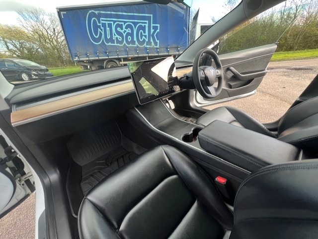 Used Tesla Model 3 2020 for sale - 77833580: Photo 27