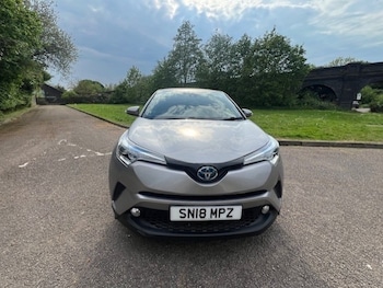 Used Toyota C-HR 2018 for sale - 78443520: Photo