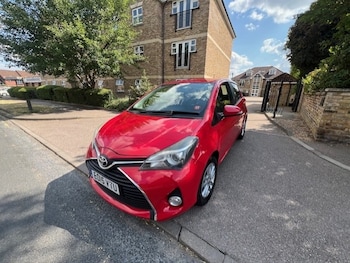Used Toyota Yaris 2015 for sale - 79219503: Photo