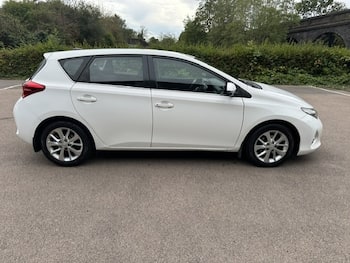 Used Toyota Auris 2013 for sale - 79735777: Photo