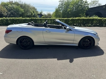 Used Mercedes-Benz E Class 2013 for sale - 78379929: Photo