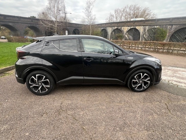 Used Toyota C-HR 2020 for sale - 77833993: Photo 2