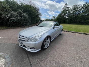 Used Mercedes-Benz E Class 2012 for sale - 78804286: Photo