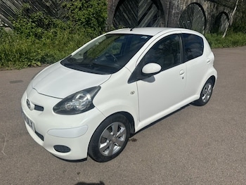 Used Toyota AYGO 2011 for sale - 78804883: Photo