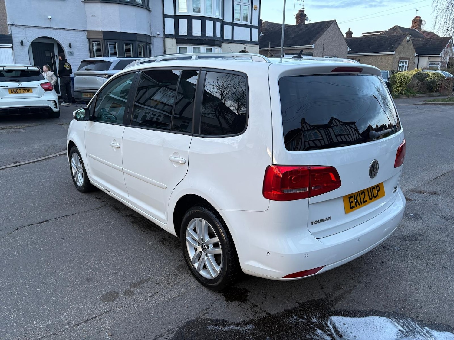 Used Volkswagen Touran 2012 for sale - 77832812: Photo 3