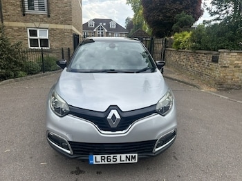 Used Renault Captur 2015 for sale - 78443600: Photo