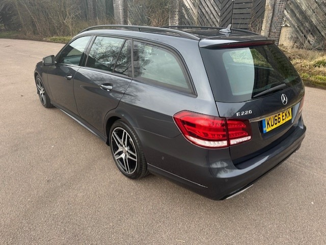 Used Mercedes-Benz E Class 2016 for sale - 77664981: Photo 5