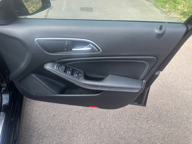 Used Mercedes-Benz A-Class 2016 for sale - 78094781: Photo 21