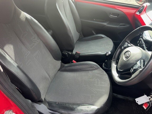 Used Toyota AYGO 2014 for sale - 77665118: Photo 15