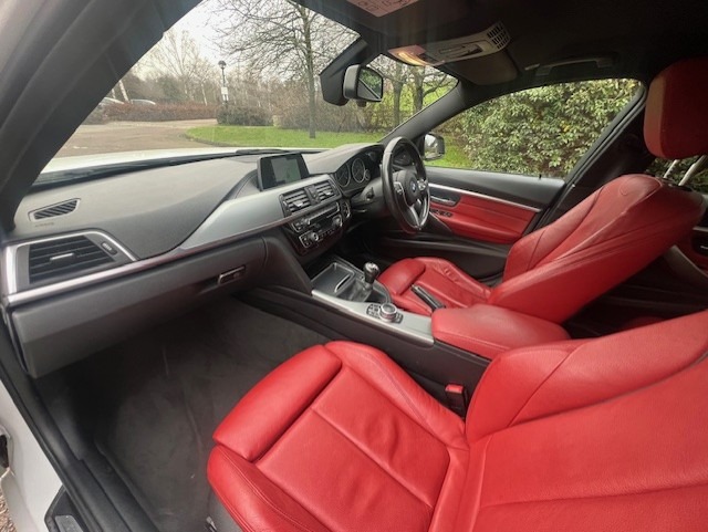 Used BMW 3 Series 2018 for sale - 77665252: Photo 24