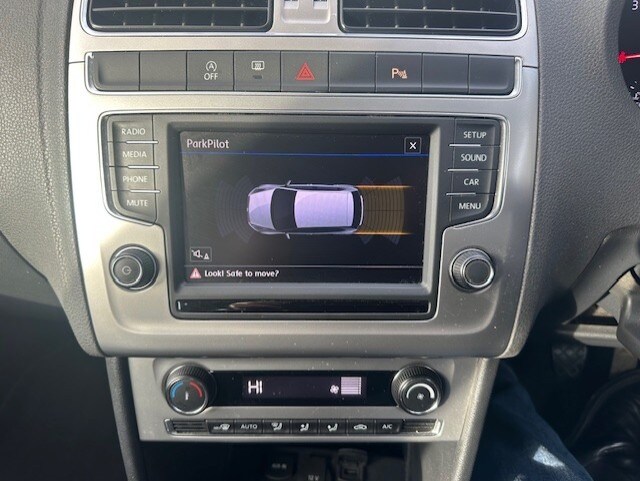 Used Volkswagen Polo 2017 for sale - 77665381: Photo 12