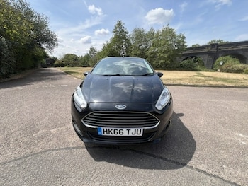 Used Ford Fiesta 2016 for sale - 79310982: Photo