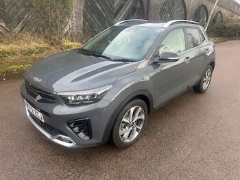 Used Kia Stonic 2023 for sale - 77665316: Photo