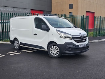 Renault Trafic feature image