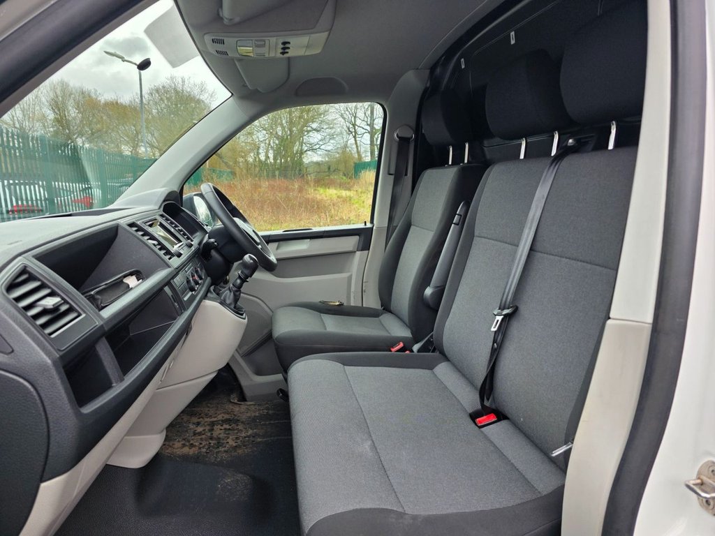 Used Volkswagen Transporter 2017 for sale - 77608583: Photo 11