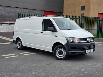 Used Volkswagen Transporter 2017 for sale - 78500559: Photo